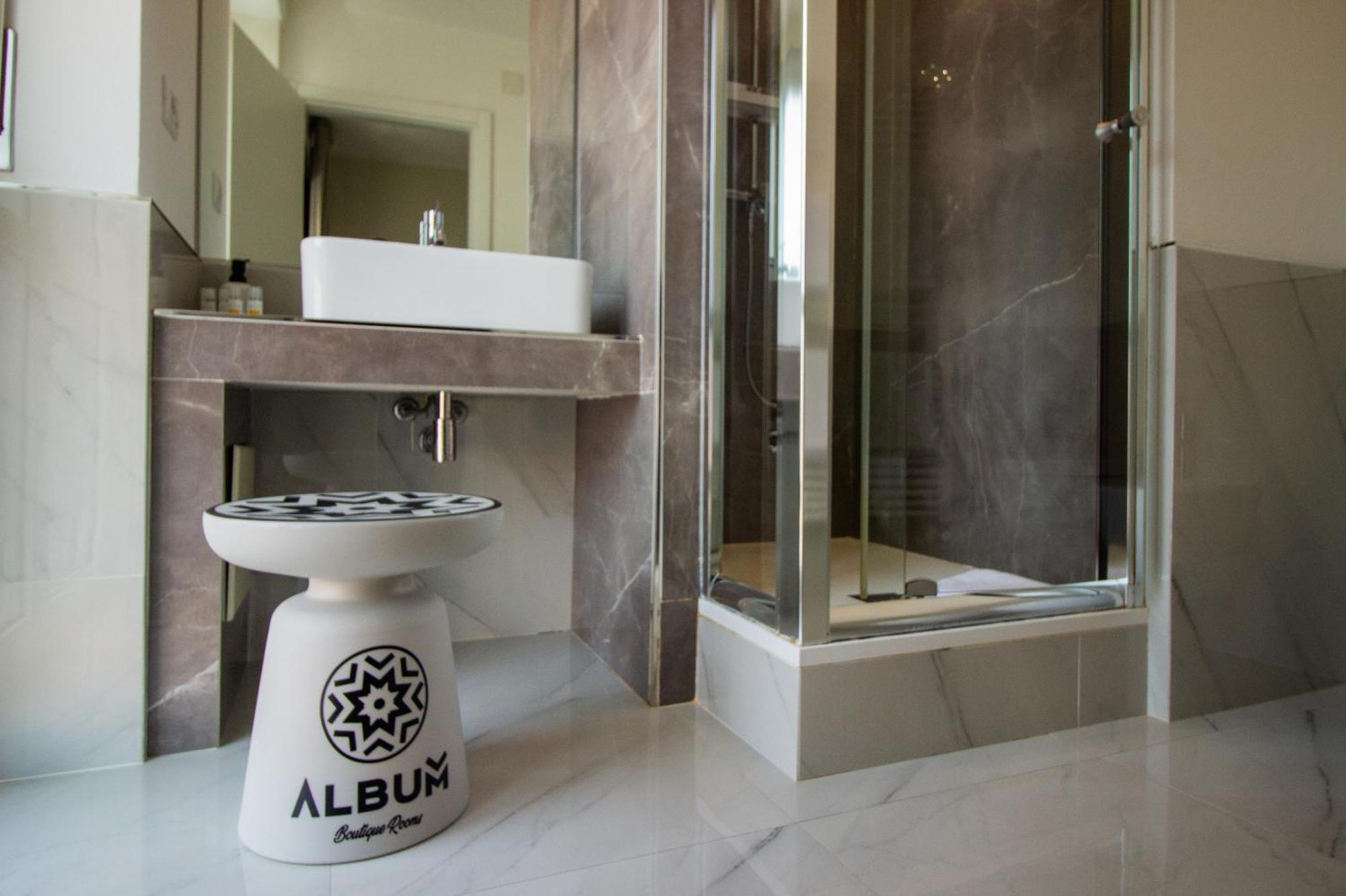 Album Boutique Rooms Sassari Extérieur photo