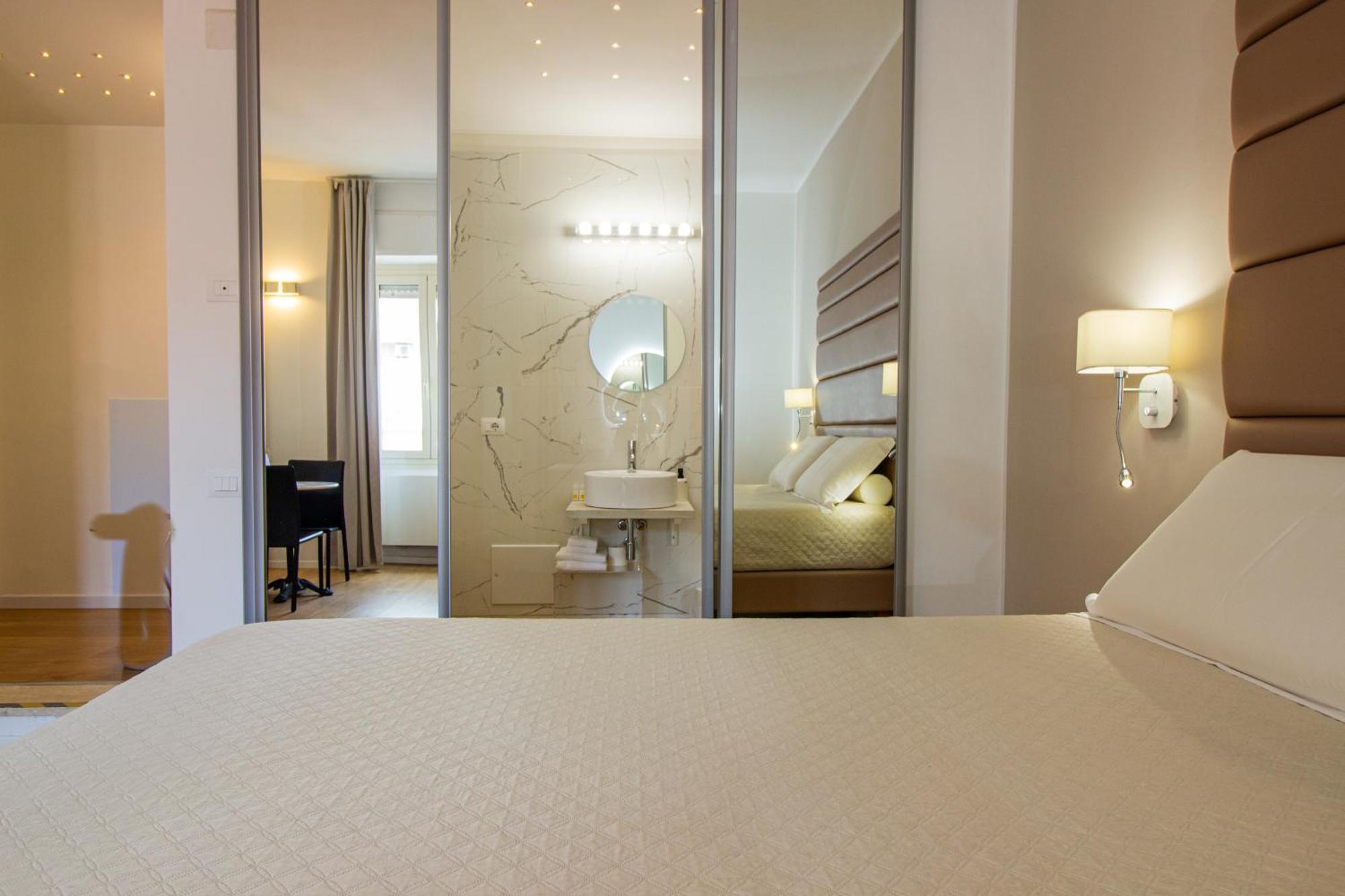 Album Boutique Rooms Sassari Extérieur photo