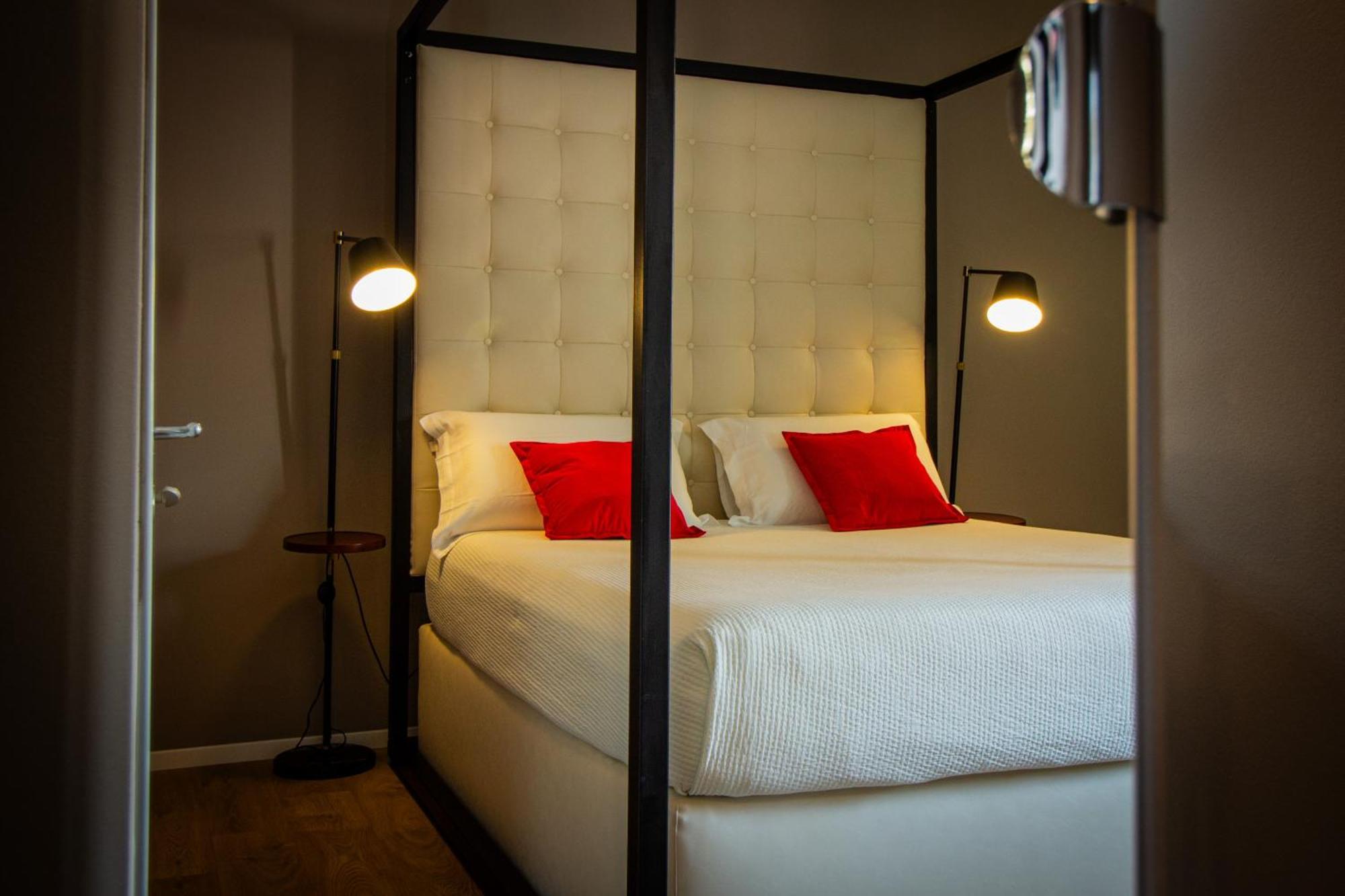 Album Boutique Rooms Sassari Extérieur photo